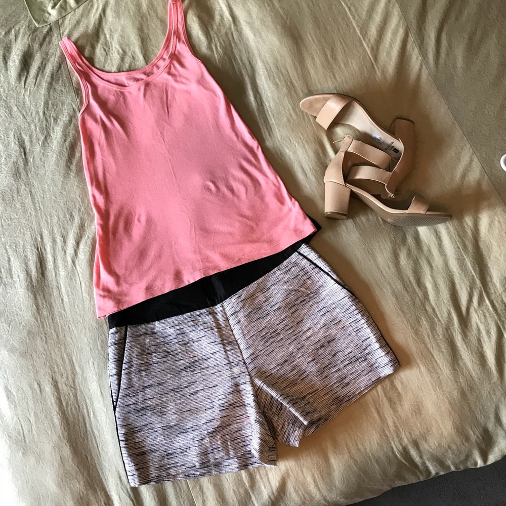 Pink Layering Tank - Picture 3 of 5